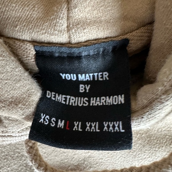 You Matter By Demetrius Harmon Beige Embroidered Cozy Hoodie Mens L - Picture 5 of 10